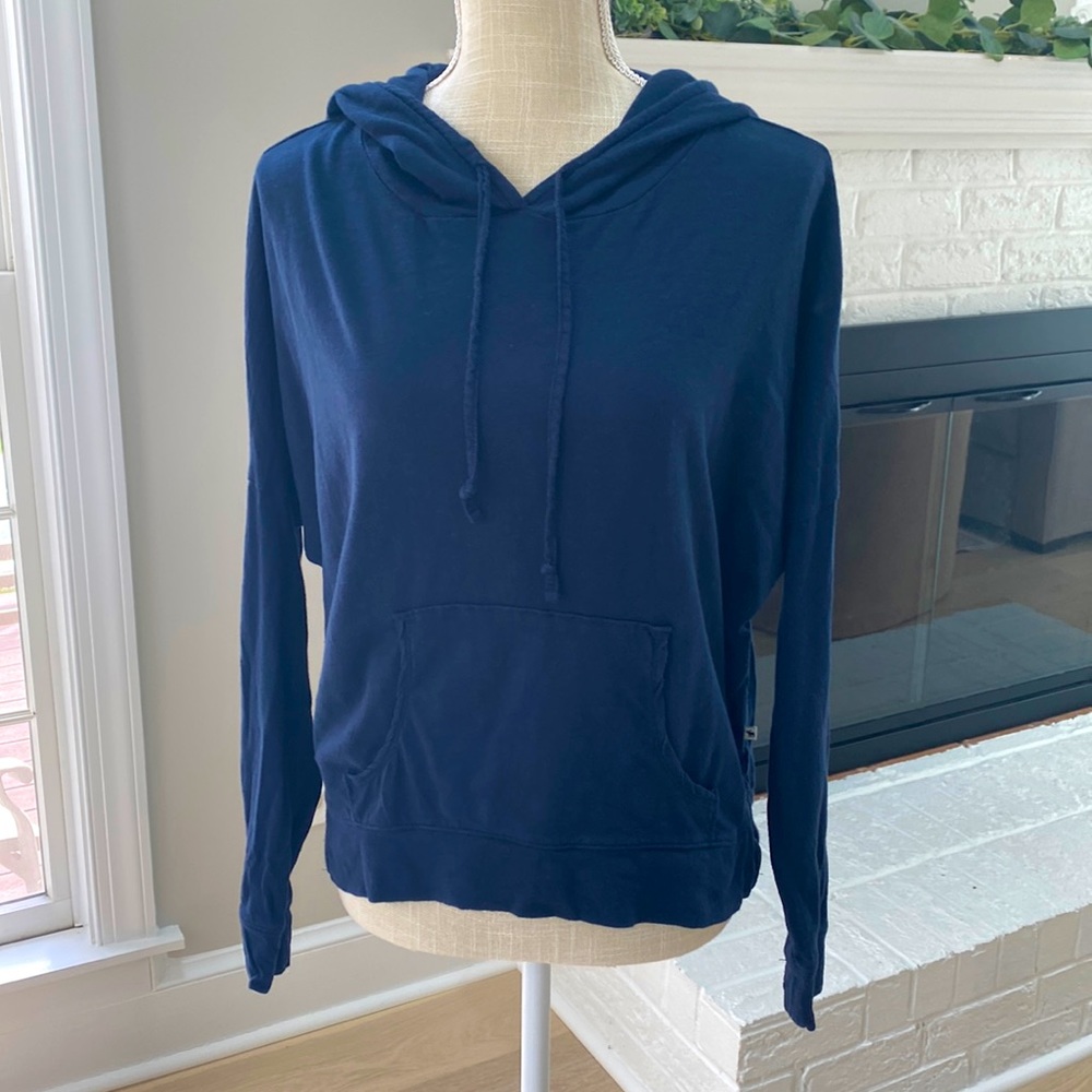 Abercrombie & Fitch Hooded Pullover Sweater in Navy